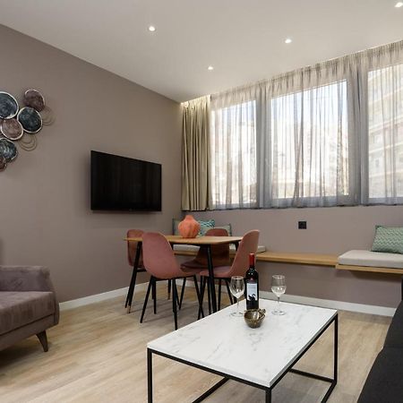 Crossroads Athens By Yha Apartment Екстериор снимка