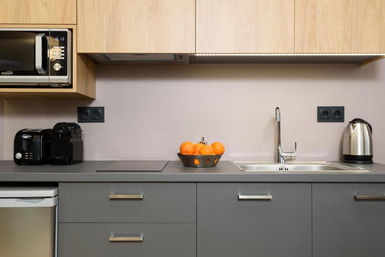 Crossroads Athens By Yha Apartment Екстериор снимка