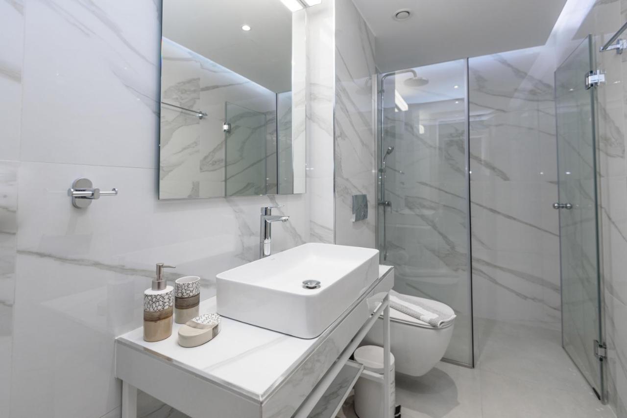 Crossroads Athens By Yha Apartment Екстериор снимка