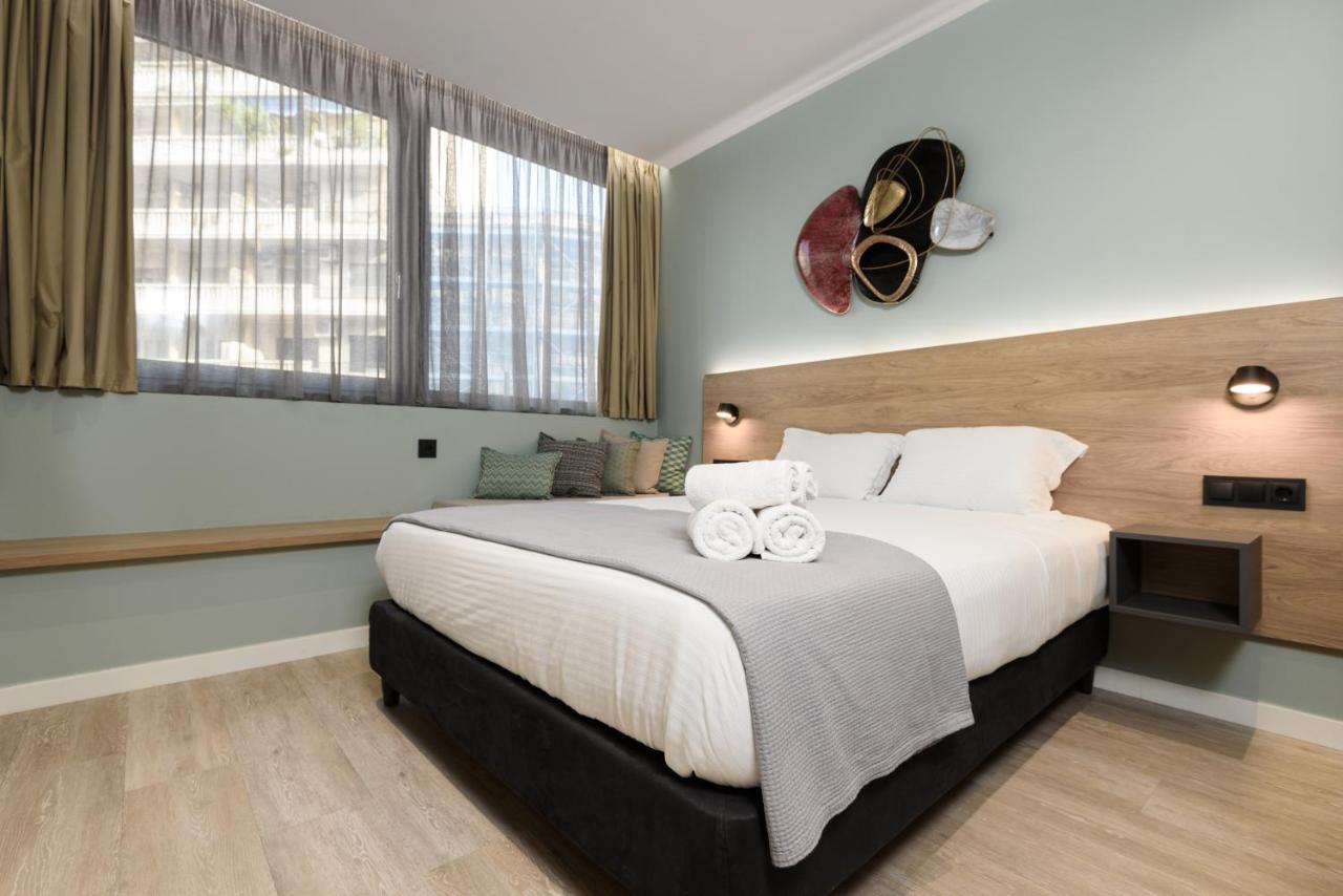 Crossroads Athens By Yha Apartment Екстериор снимка