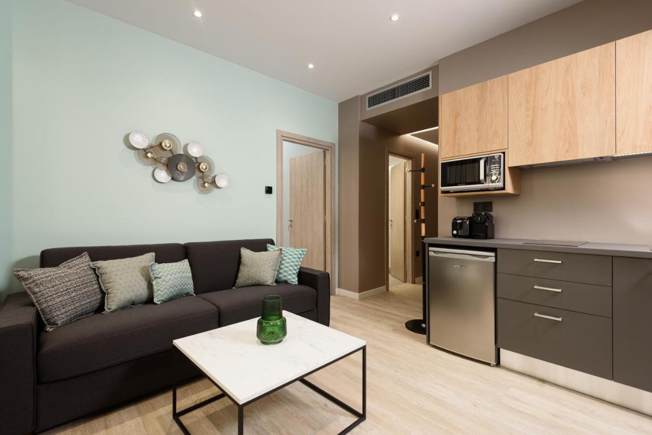 Crossroads Athens By Yha Apartment Екстериор снимка